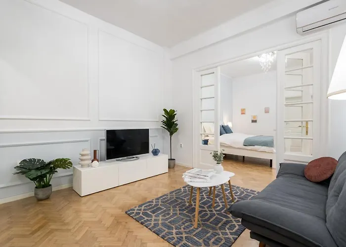 Athenee Parisian Apartment